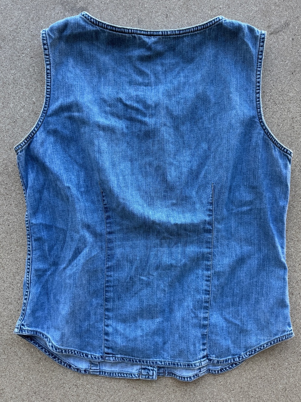 Vintage Lizwear Liz Claiborne Floral Embroidered Light Denim Button up Vest L - Picture 5 of 6
